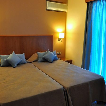 Sandys Studios Apartments And Log Villas Psalidi  Exterior photo
